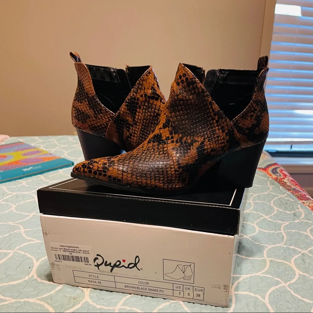 NIB QUPID Sz7 NAVA-08 BROWN/BLACK SNAKE MSRP $48 - Picture 8 of 9